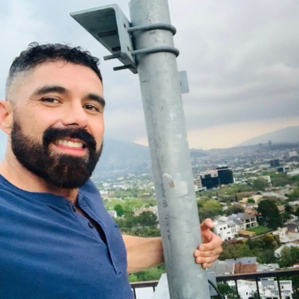 Fernando de León, asesor inmobiliario en Monterrey